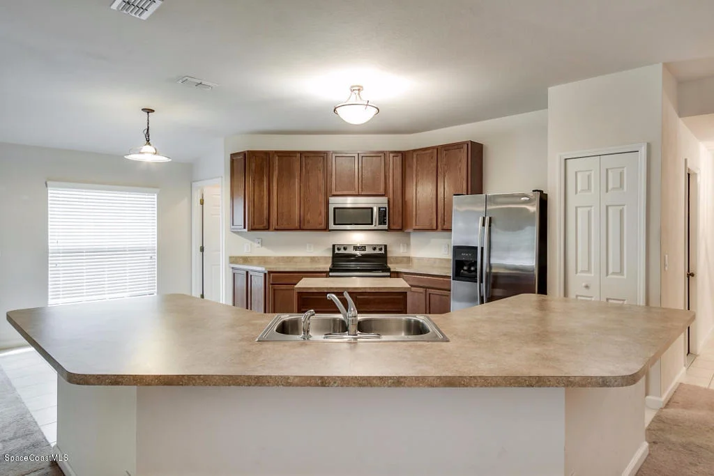 Photo of 534 Dryden Circle