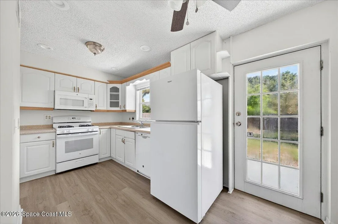 Photo of 2804 Kenyon Avenue