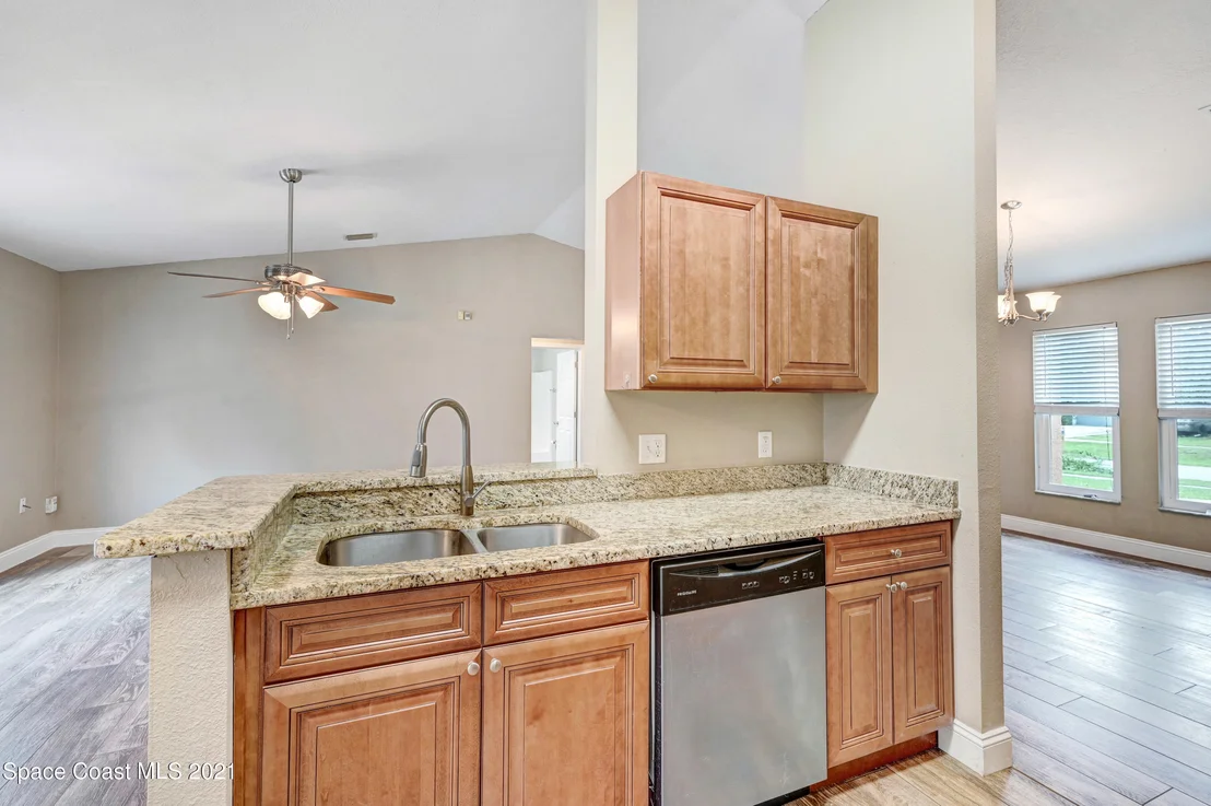 Photo of 2181 Pumpkin Place NE