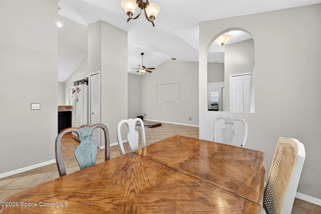 Photo of 5102 Cocoplum Avenue