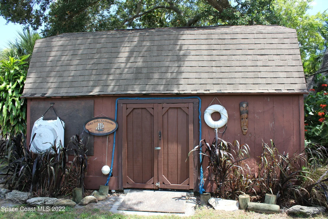 Photo of 2919 Emory Street