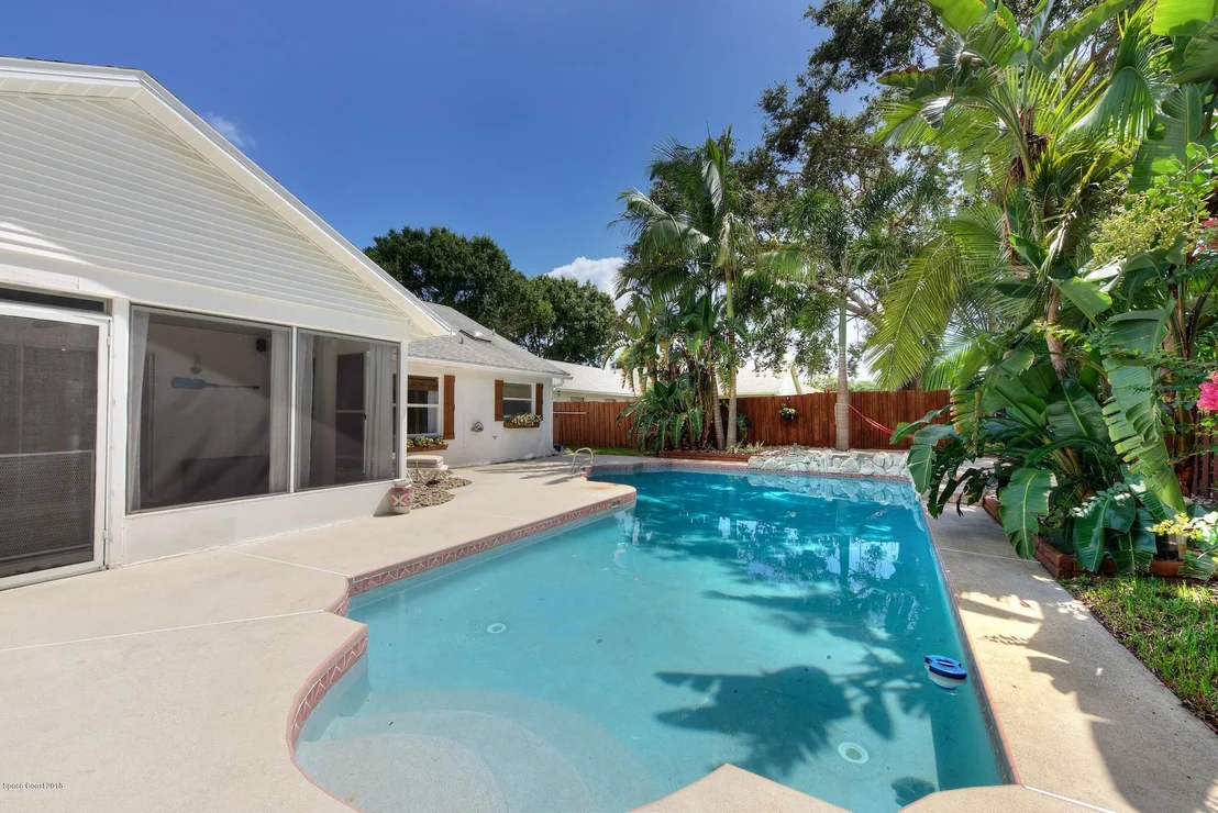 Photo of 3372 Lake View Circle