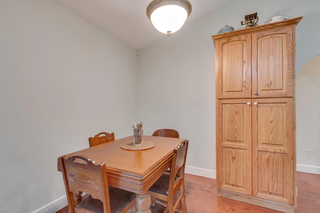 Photo of 625 Sandpiper Circle