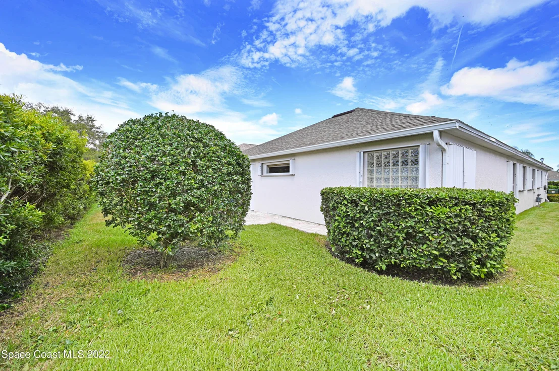 Photo of 1720 Lago Mar Drive