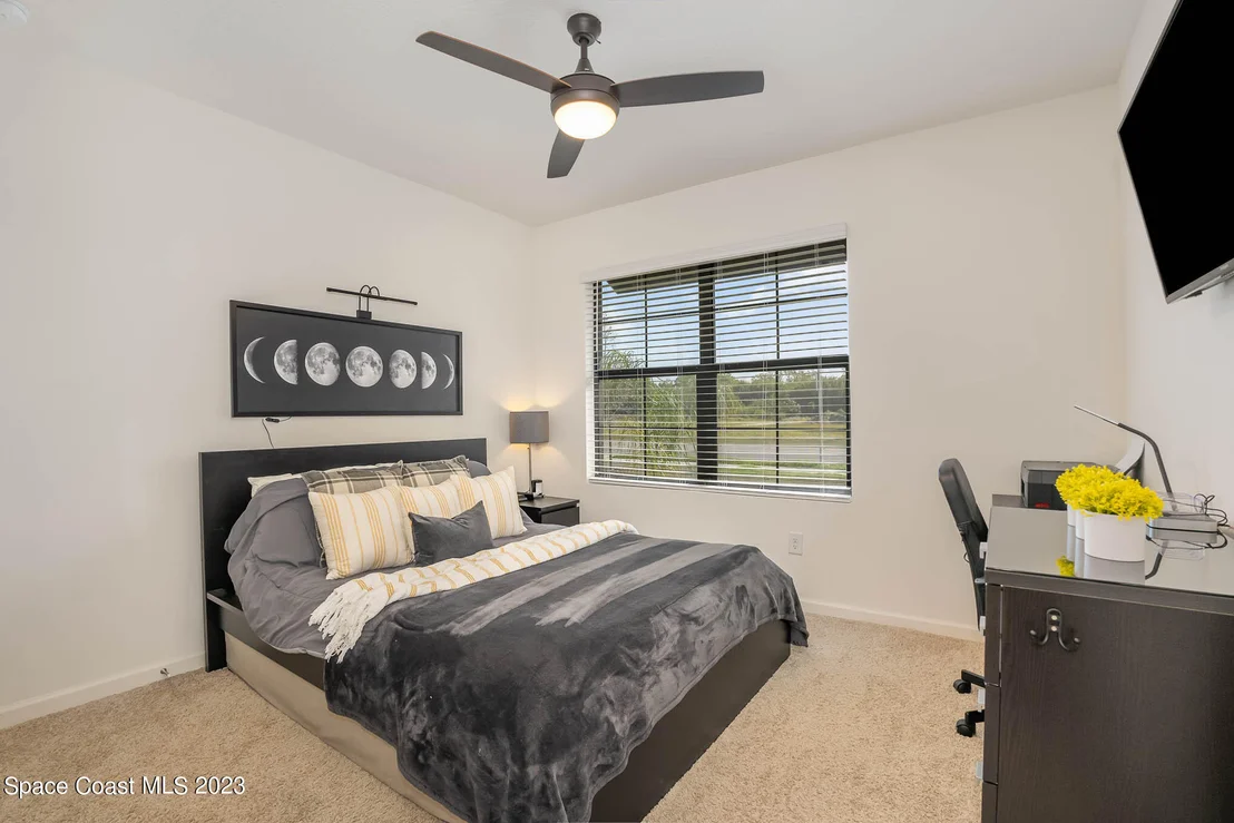 Photo of 3412 Indian River Parkway