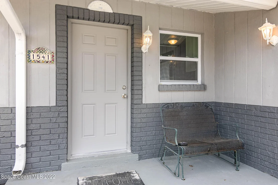 Photo of 1541 Spruce Road