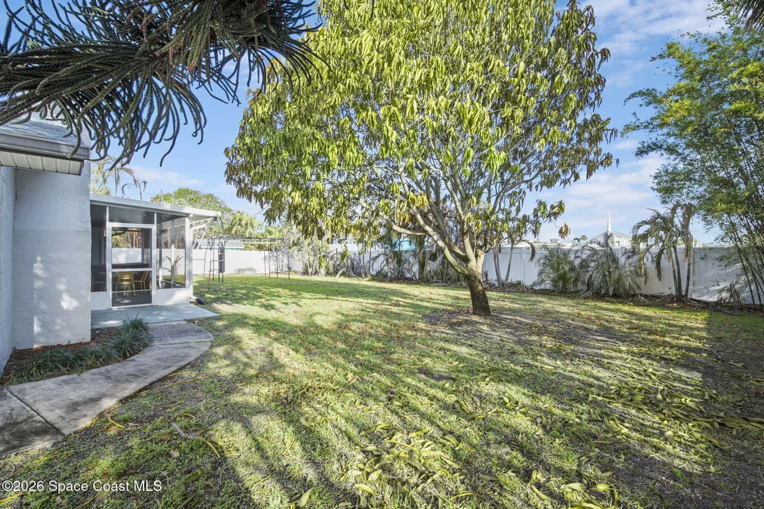Photo of 310 Franklyn Avenue