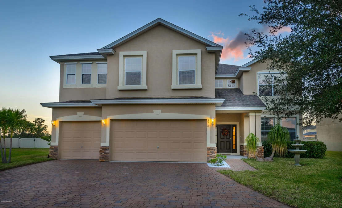 Photo of 212 Abernathy Circle SE