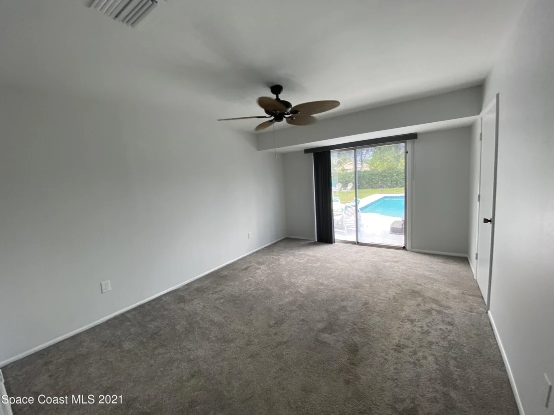 Photo of 1320 Mariposa Drive NE