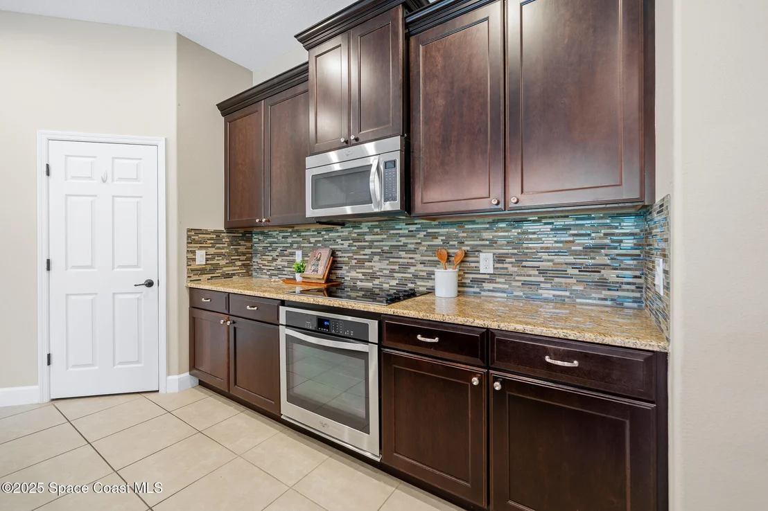 Photo of 1538 Outrigger Circle
