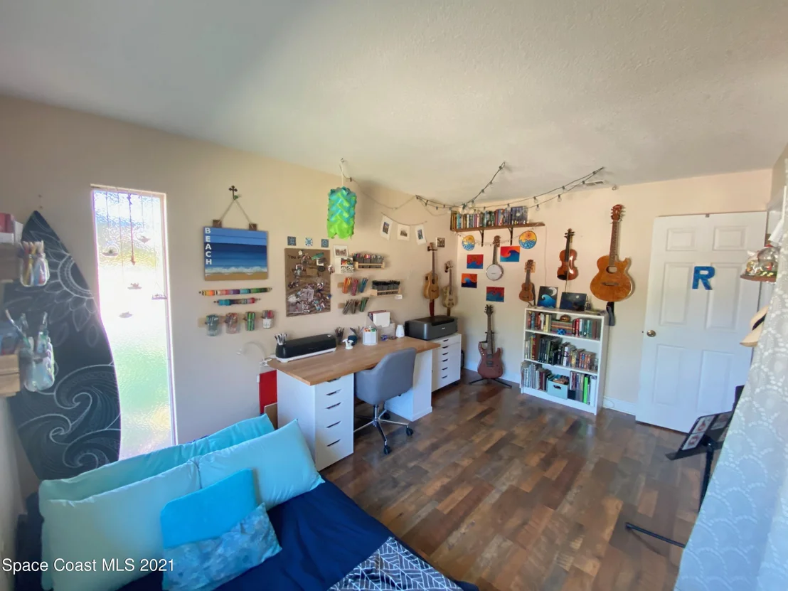 Photo of 740 Burman Lane NE
