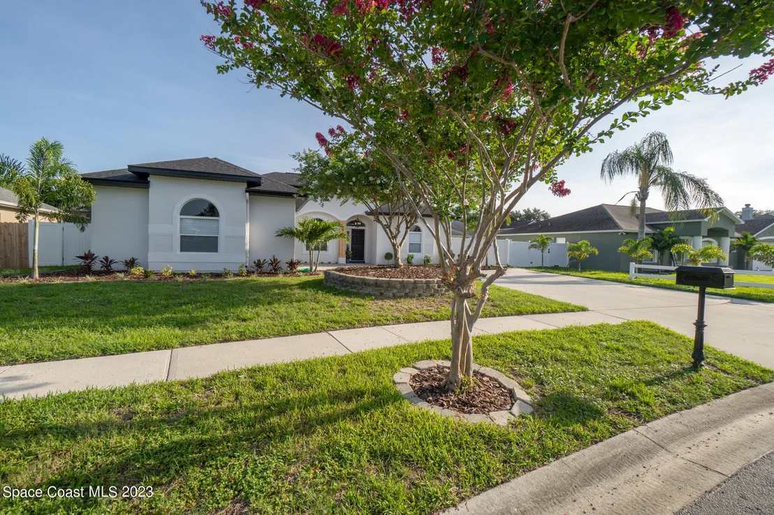 Photo of 2532 Christopher Drive