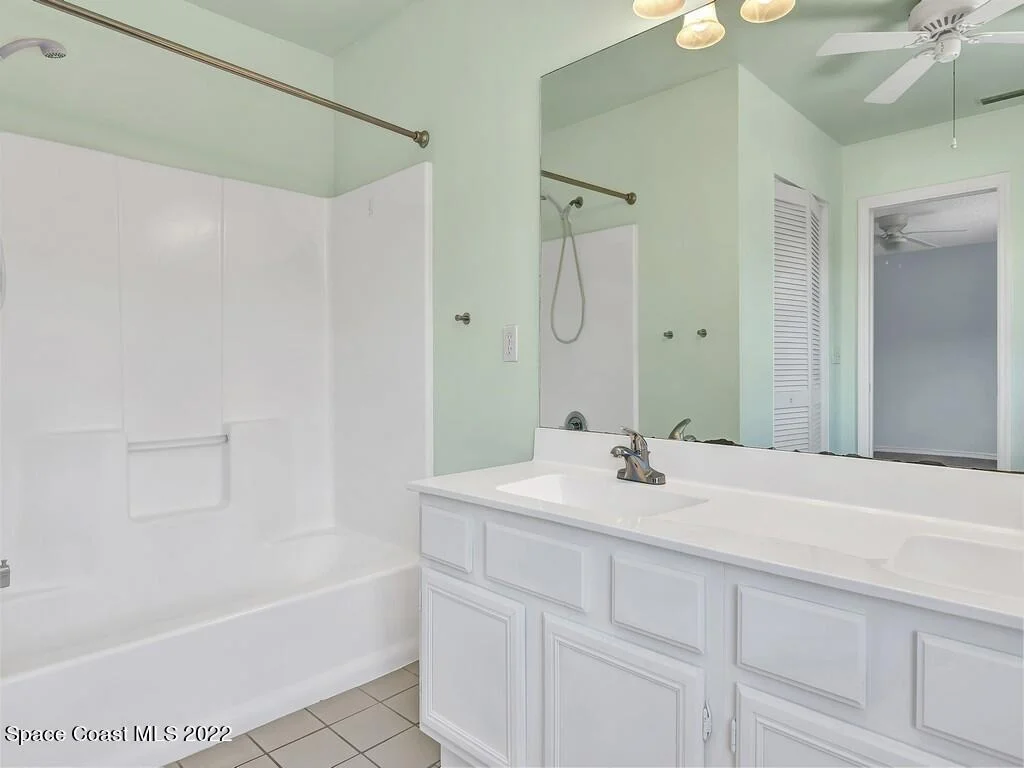 Photo of 5720 Lindsay Road