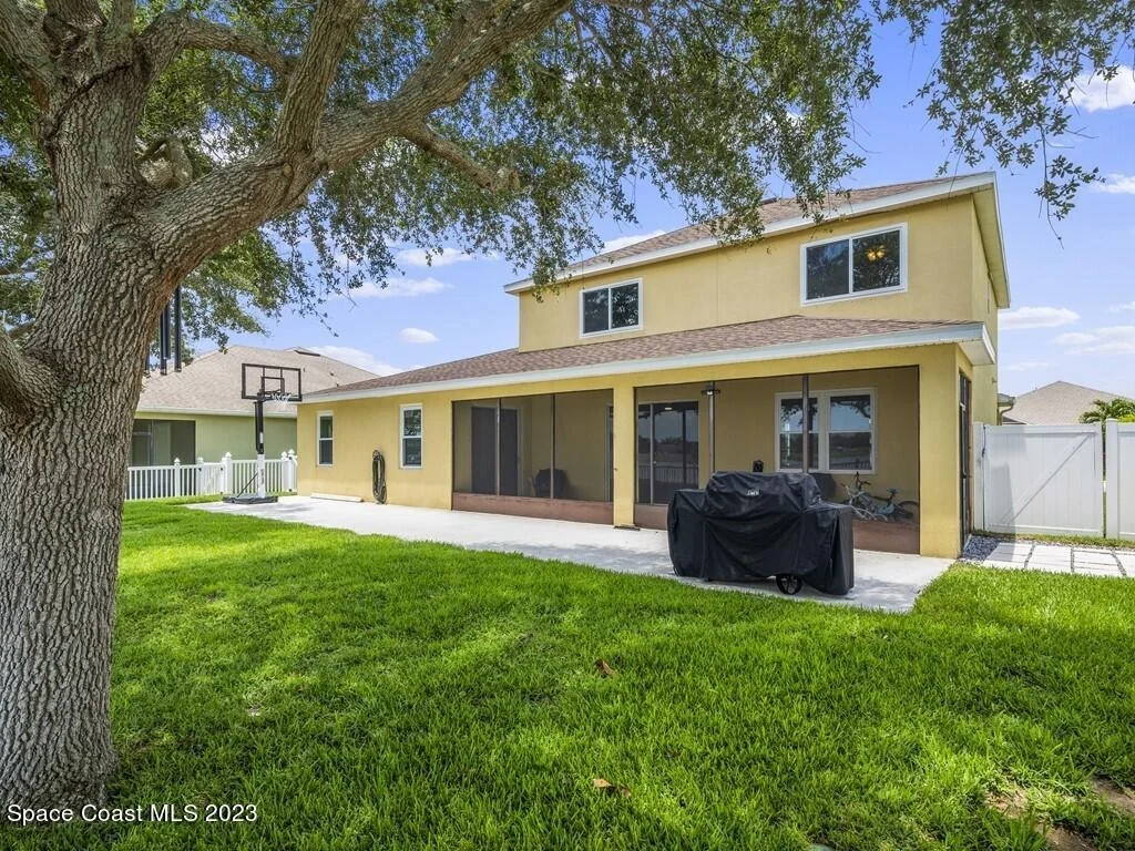 Photo of 3233 Hawthorne Avenue