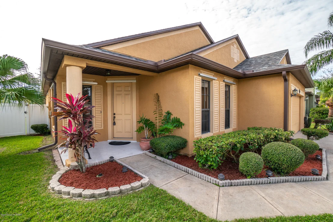 Photo of 1210 Bolle Circle
