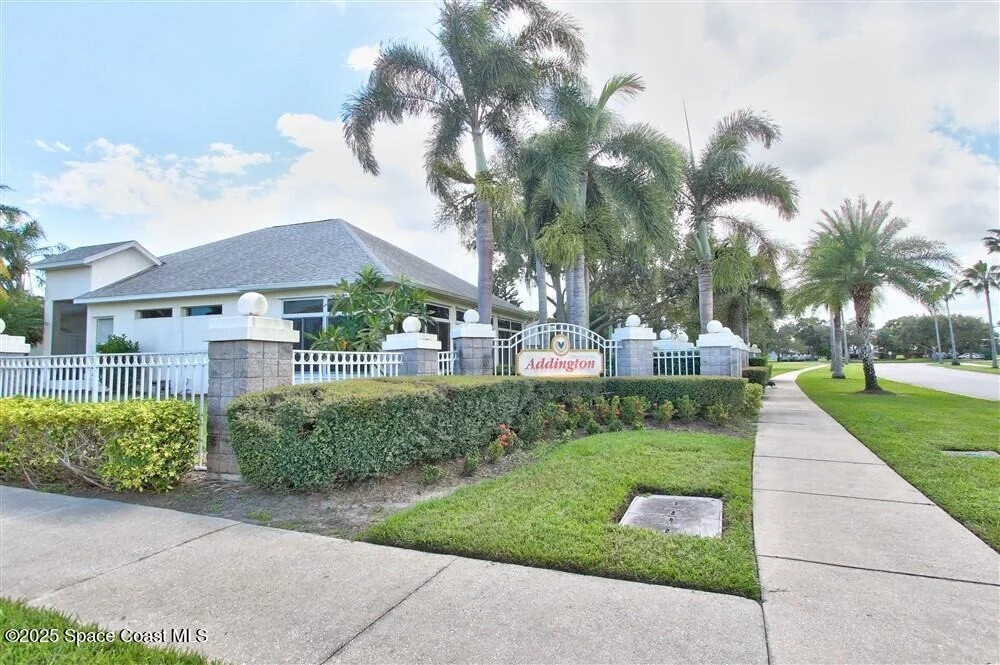 Photo of 2436 Addington Circle
