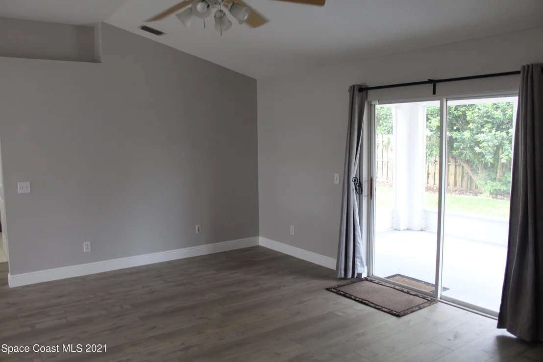 Photo of 794 Laurel Drive