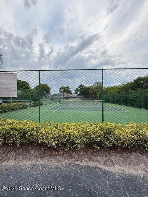 Photo of 5863 Newbury Circle