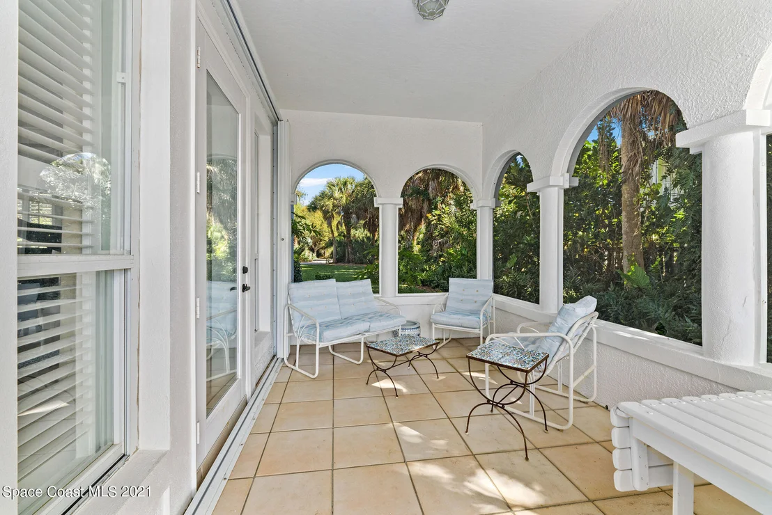 Photo of 176 Bayshore Drive