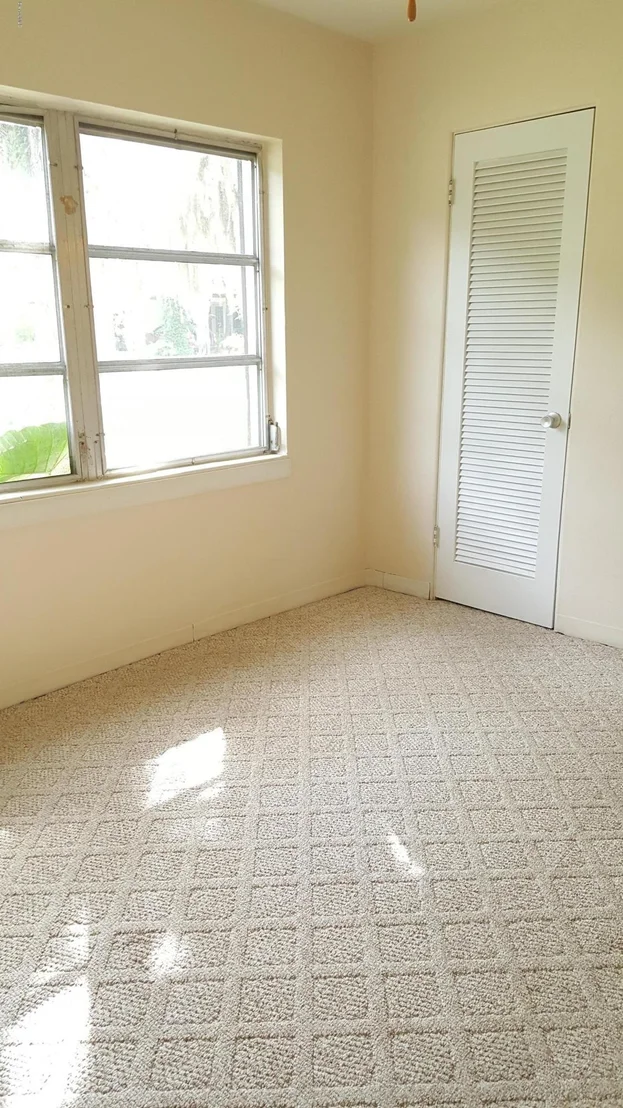 Photo of 2215 Clairemont Drive