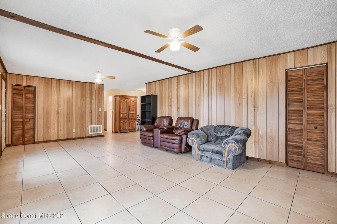 Photo of 6380 Lookout Drive