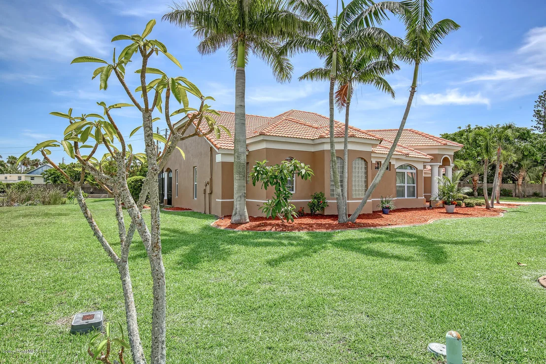 Photo of 73 River Falls Drive