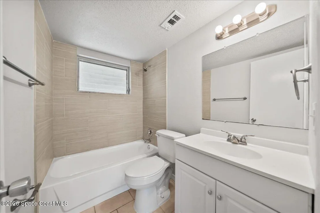 Photo of 1607 Albert Drive