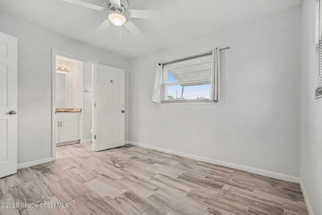 Photo of 780 Mohawk Avenue