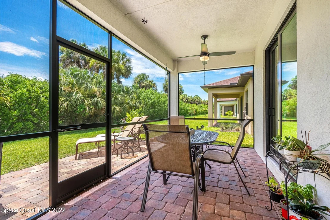 Photo of 1645 Willows Square