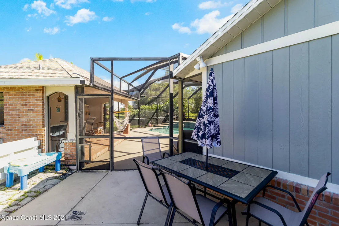 Photo of 548 Sawgrass Circle