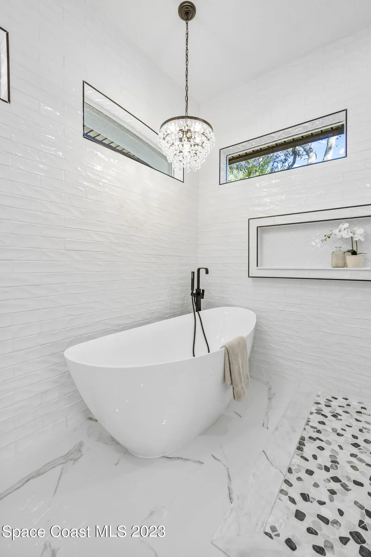 Photo of 473 Peregrine Drive