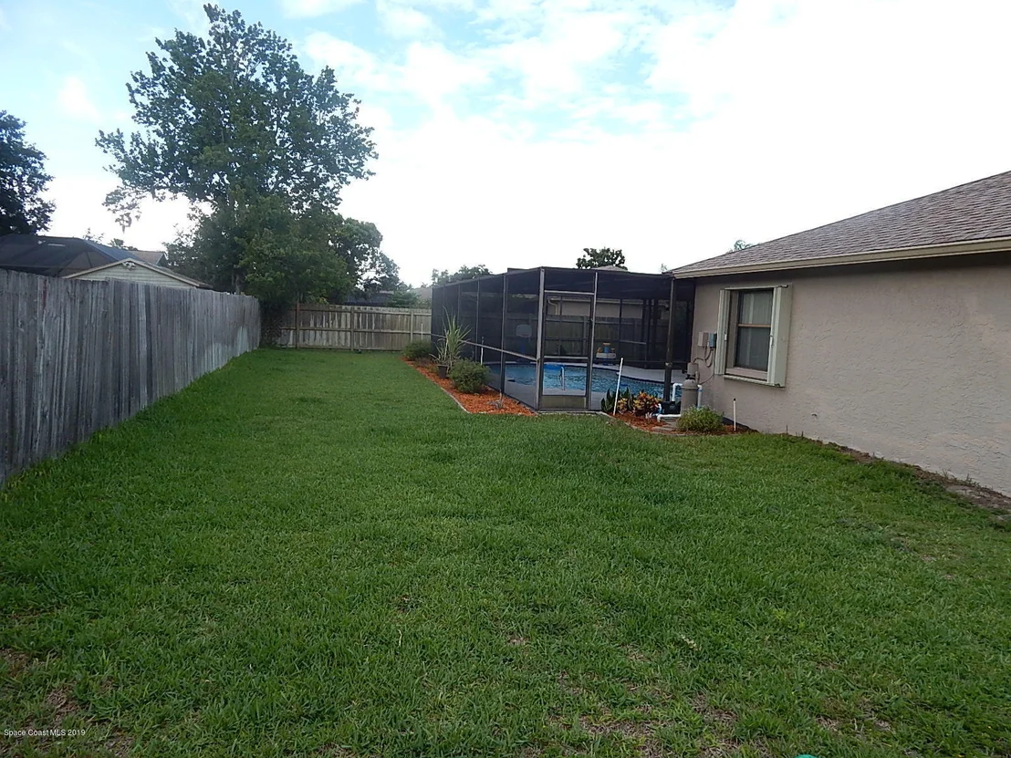 Photo of 2587 Kingdom Avenue