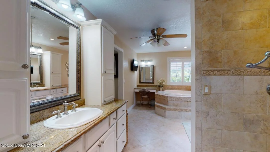 Photo of 160 Utopia Circle