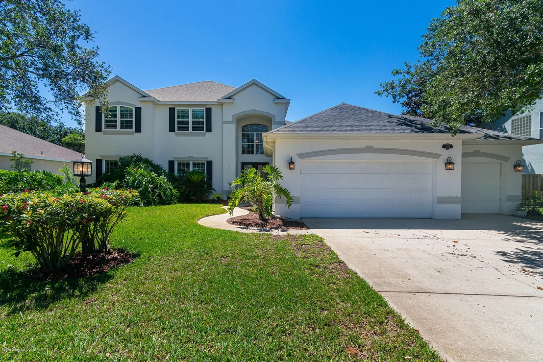 Photo of 5845 Newbury Circle