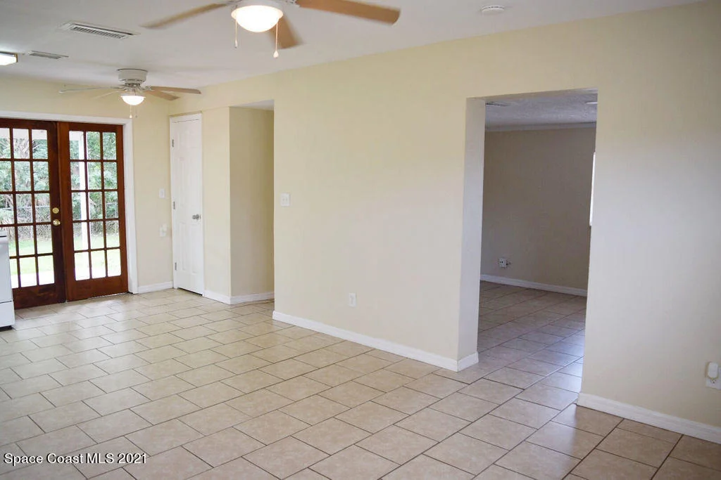 Photo of 2525 Stratford Drive
