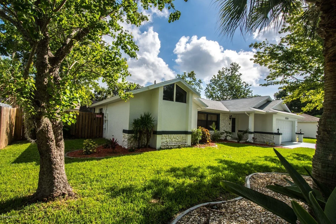 Photo of 3528 Reign Street