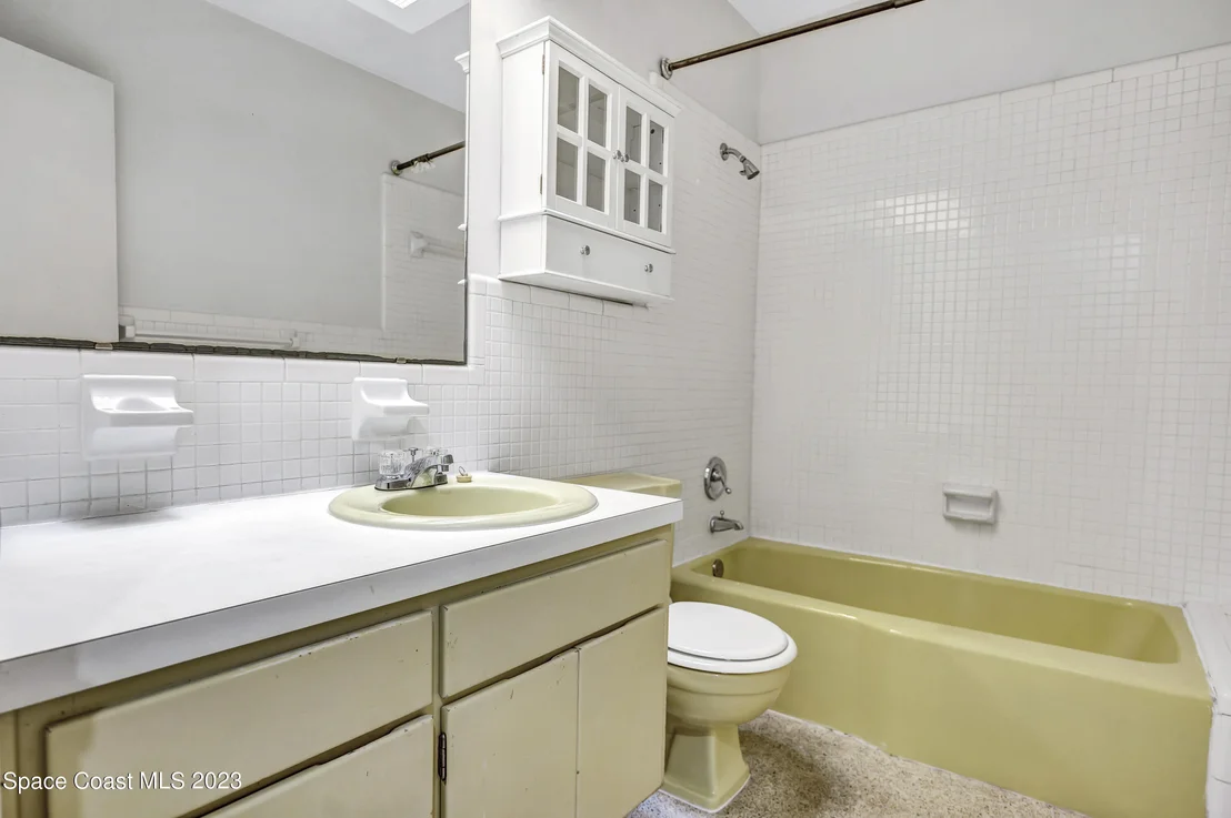 Photo of 521 Andrews Drive