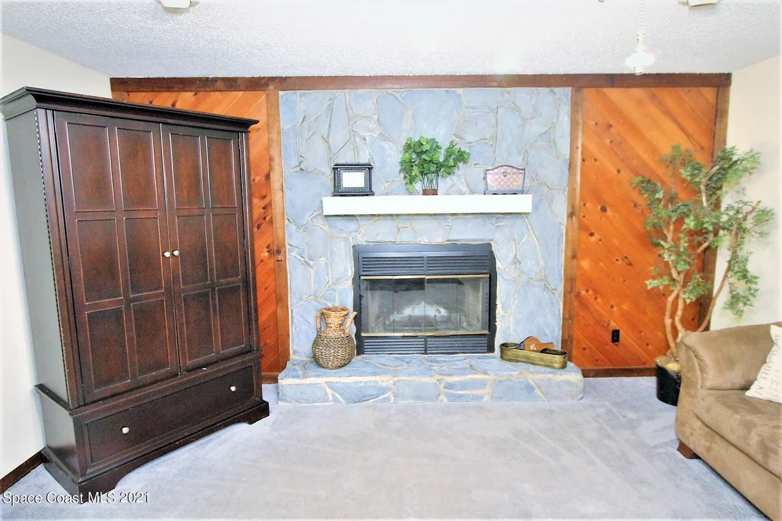 Photo of 4600 Burkholm Road