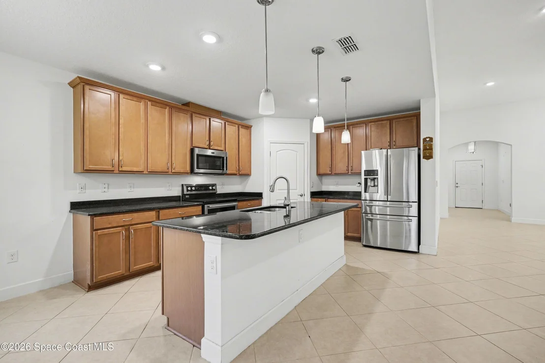 Photo of 1706 Elmhurst Circle SE