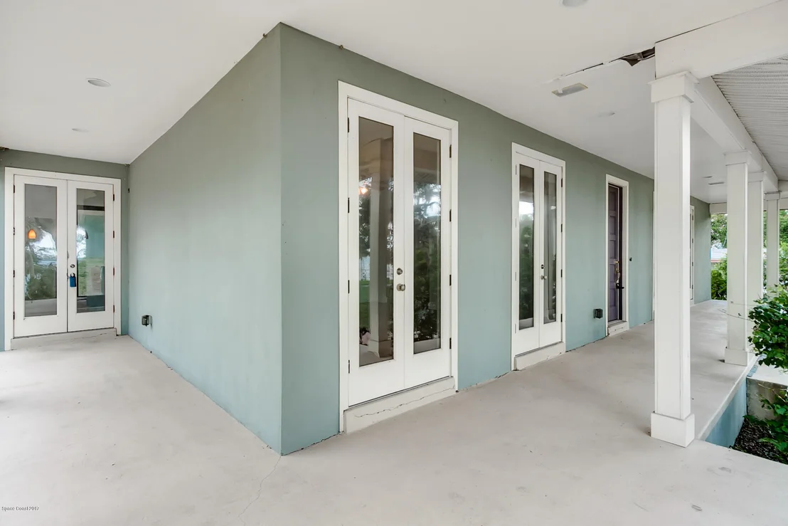 Photo of 3513 N Indian River Drive