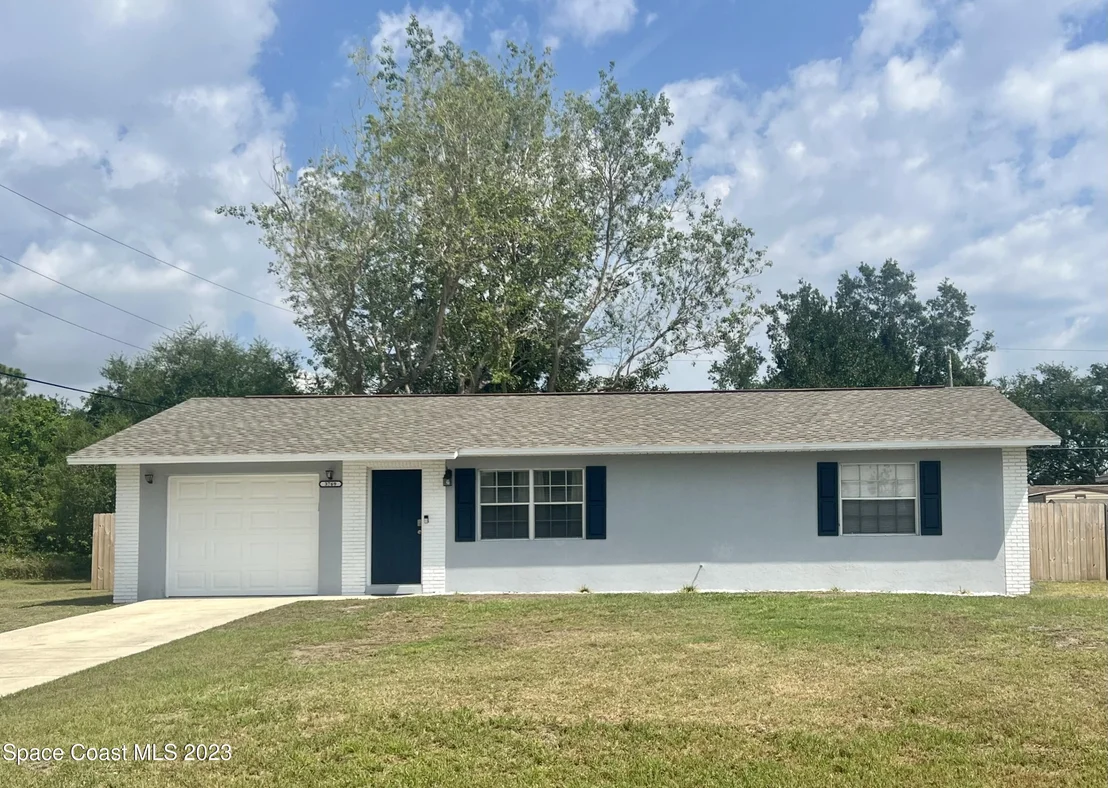 Photo of 3769 Jupiter Boulevard SE