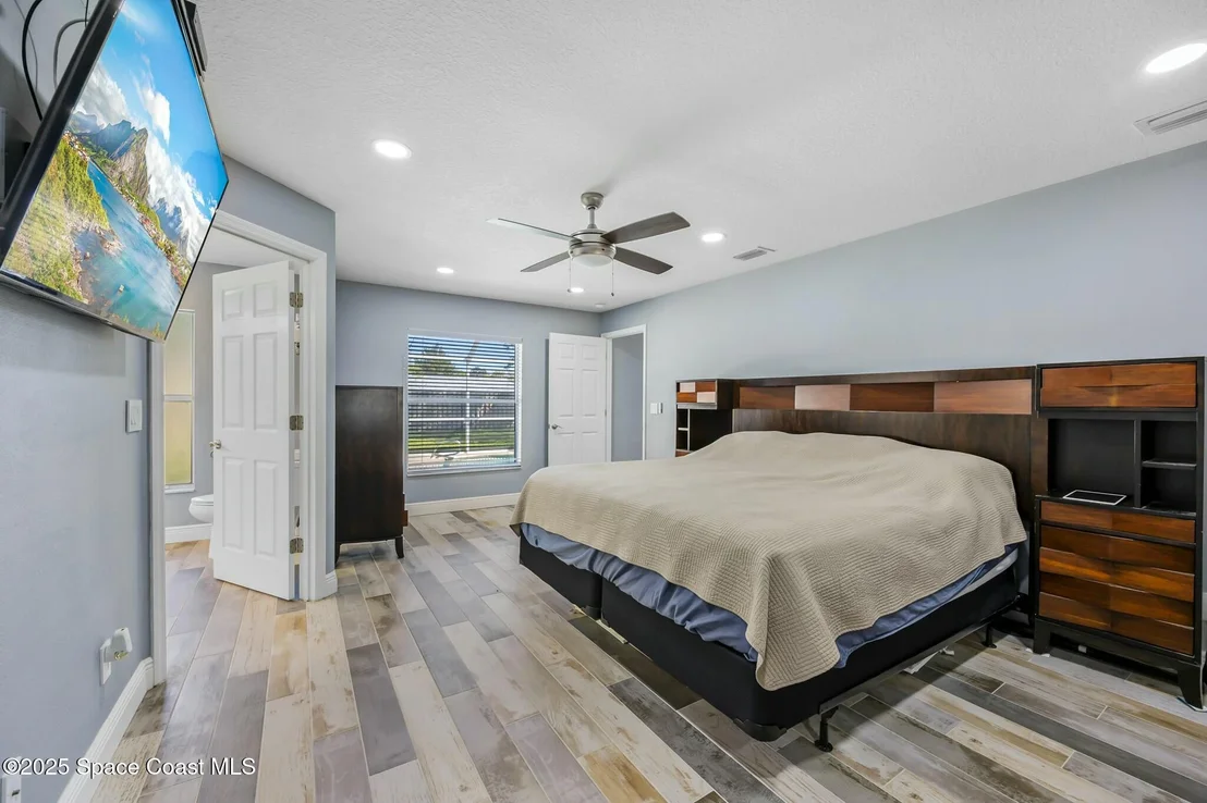 Photo of 2030 Belmont Way