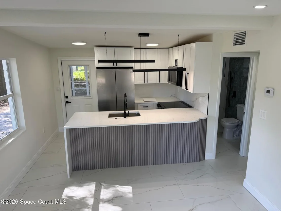 Photo of 2647 Pepper Avenue