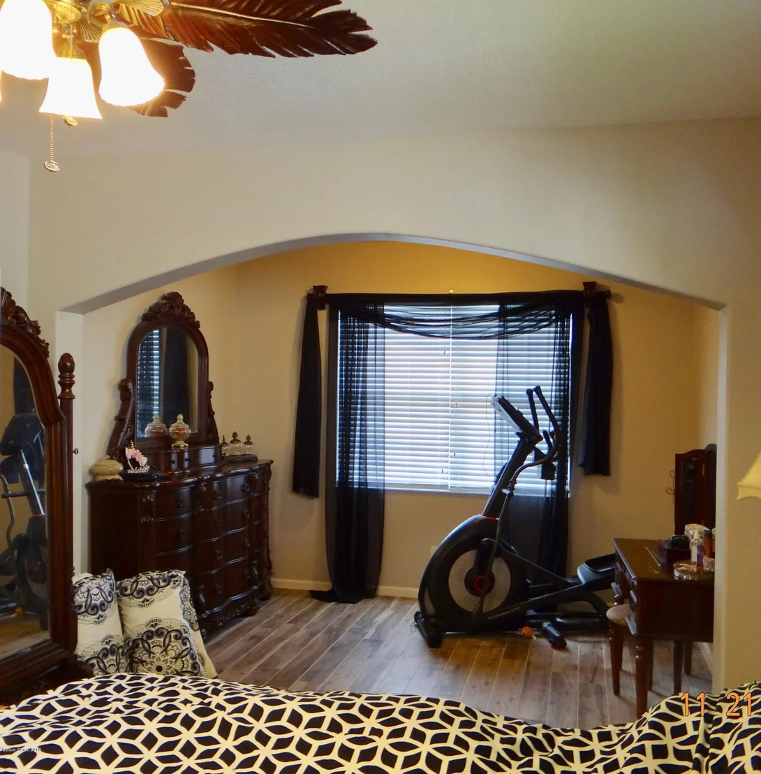 Photo of 349 Abernathy Circle SE