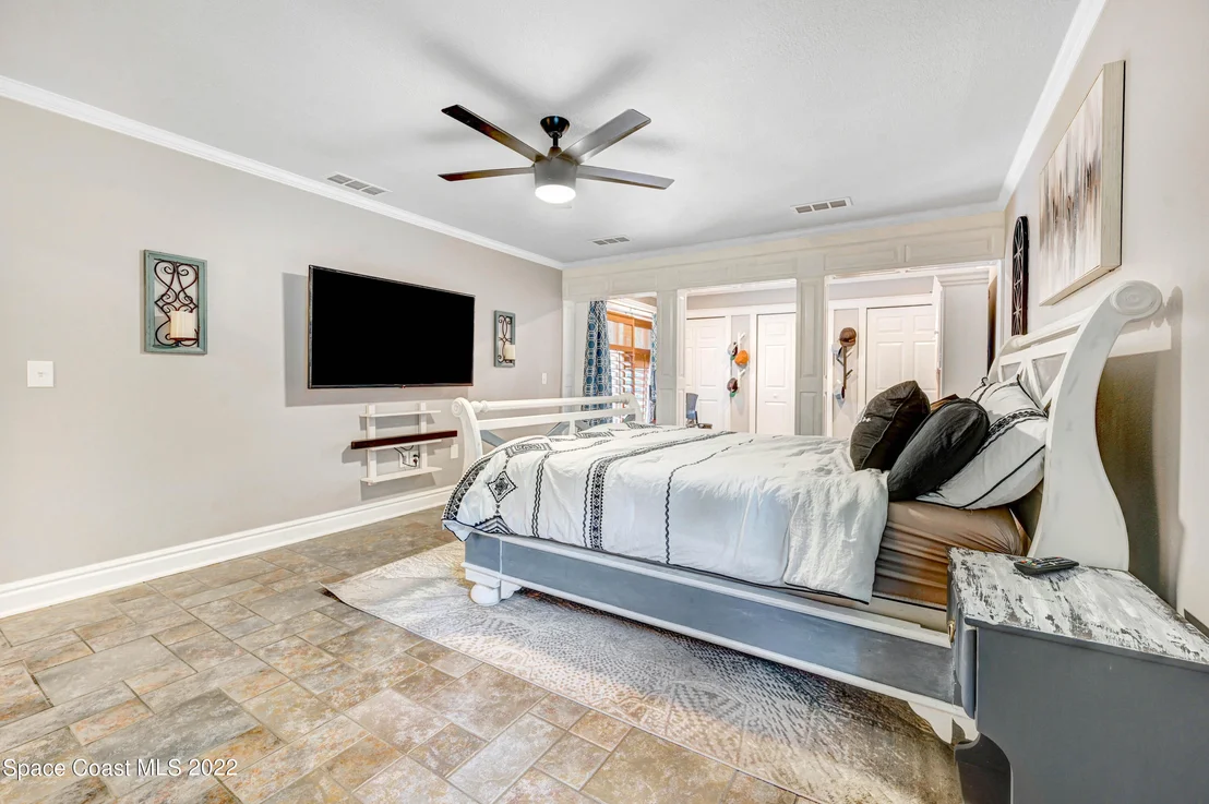 Photo of 3225 Fairview Drive