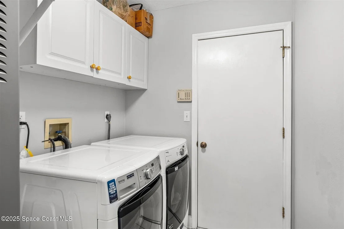 Photo of 952 Wildwood Drive