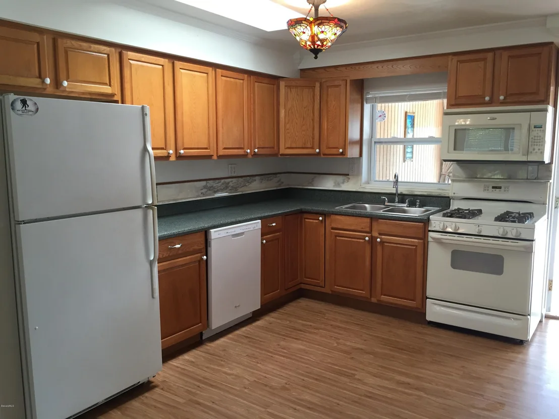 Photo of 1177 Bell Street