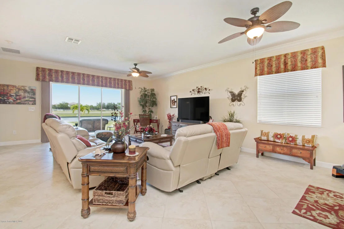 Photo of 6198 Van Ness Drive