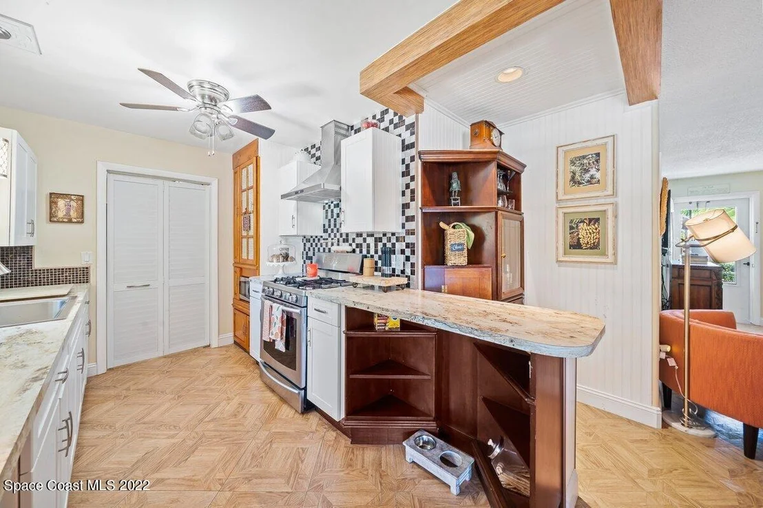 Photo of 2134 Sunset Avenue