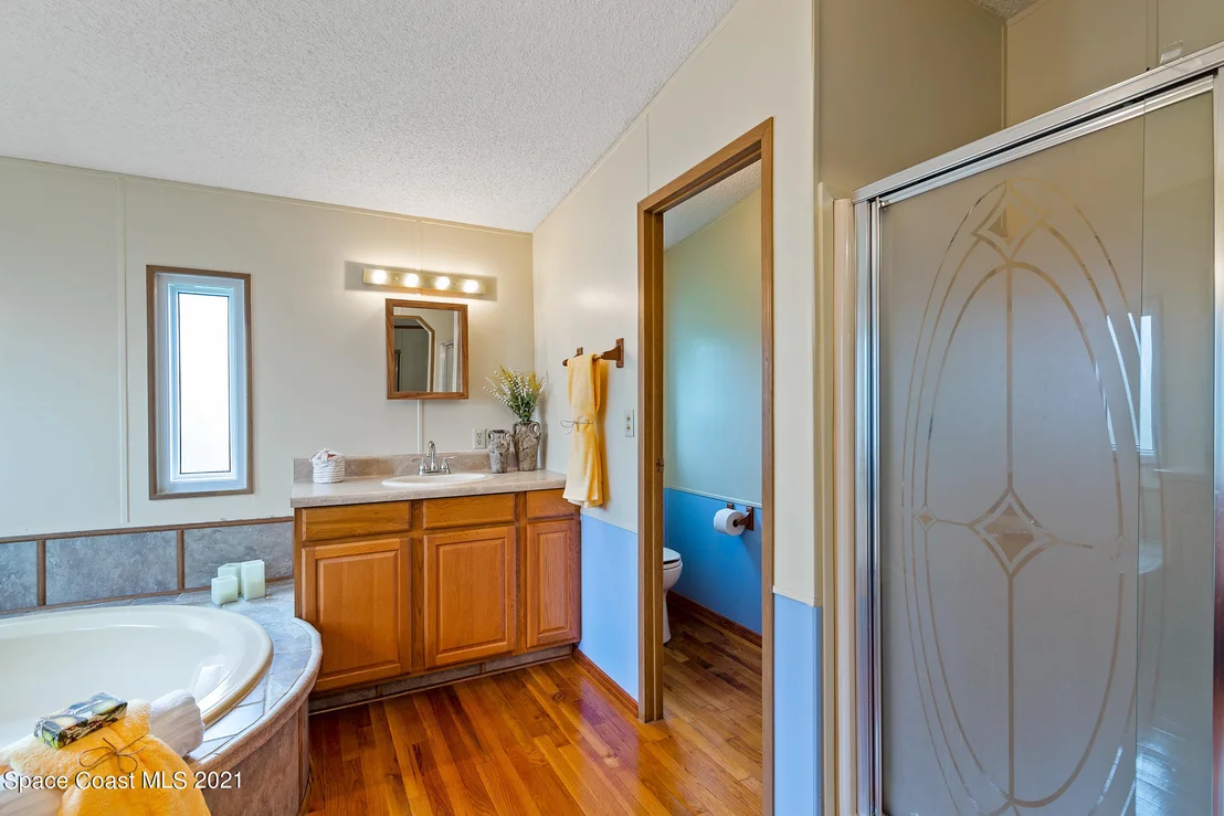 Photo of 549 Nicklaus Circle